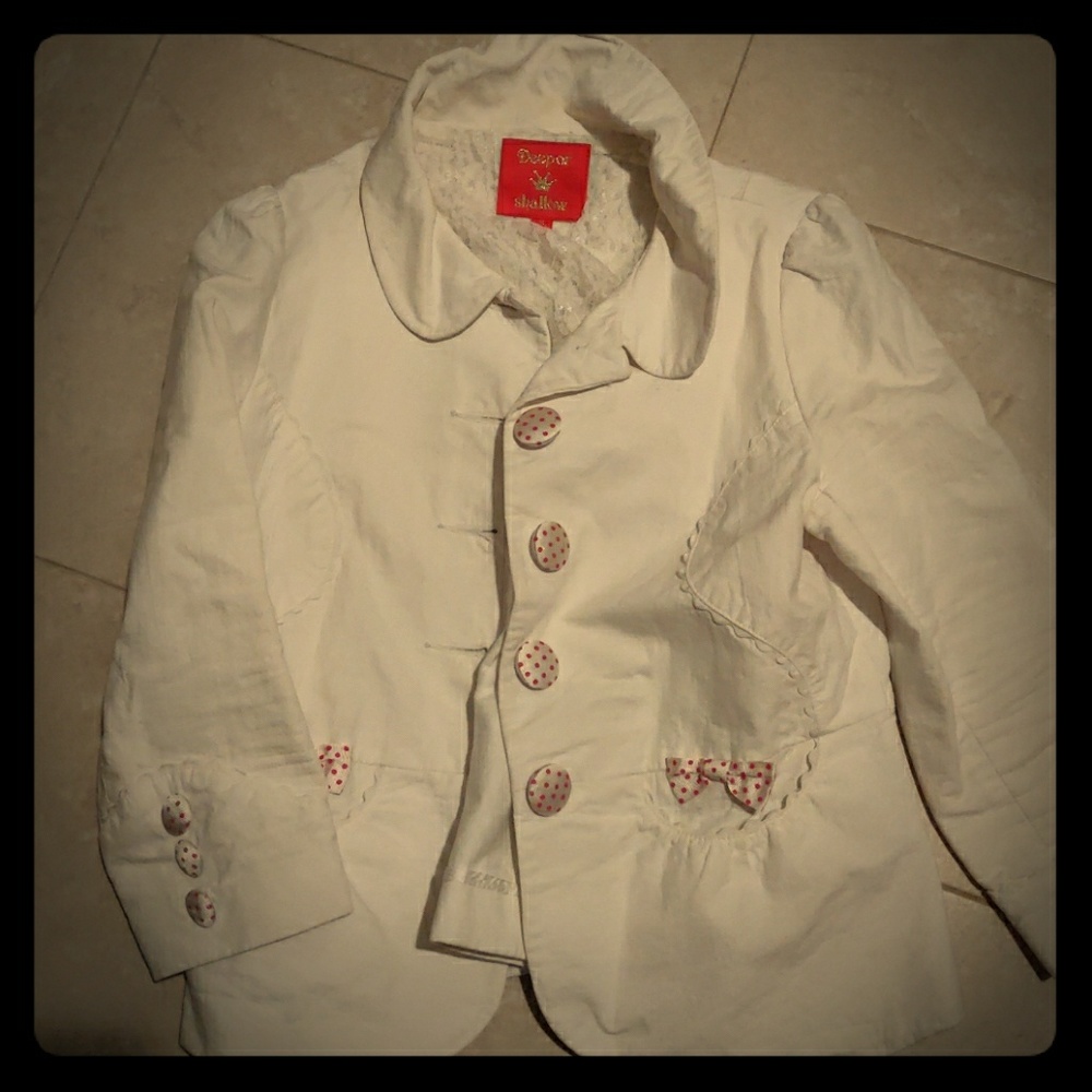 Mid sleeve jacket
